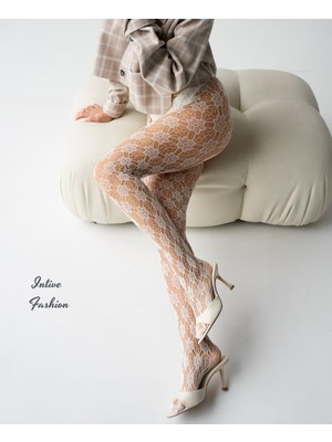 Intive Lingerie Intive Fashion Daisy Papatya Desenli Büyük Fileli Modern Ithal Külotlu Çorap