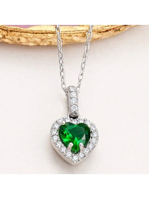 Şems Kamer Gümüş Yeşil Taşlı Kalp Kolye