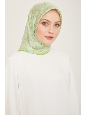 Armine Fosfor Yeşil Puantiye Desen Sura Ipek Eşarp 9113 - 01