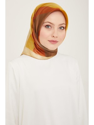 Armine Haki - Taba Geometrik Desen Sura Ipek Eşarp 9137 - 01