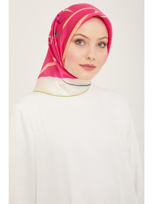 Armine Pembe - Soft Yeşil Dijital Çiçek Desen Sura Ipek Eşarp 9115 - 80