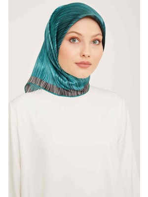 Armine Sura Ipek Eşarp 9005 - 51 Cam Göbeği Karışık Desen