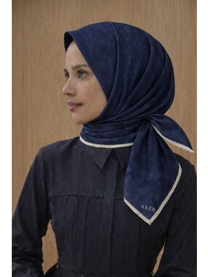 Aker Jakarlı Sura Ipek Eşarp 7208406 - 322 SYR52986 Lacivert Labirent Desen