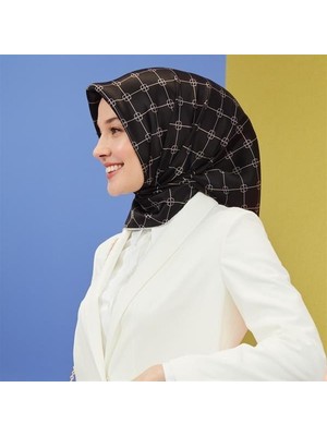 Armine Nostalji Tivil Ipek Eşarp Ist 8555-14 Siyah Logo Desen