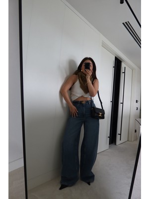 Özge Özgenç Geniş Kalıp Boyfriend Jean