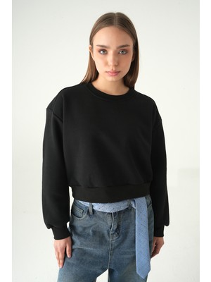 Rays Siyah Kadın Crop Bisiklet Yaka Sweatshirt 9210M