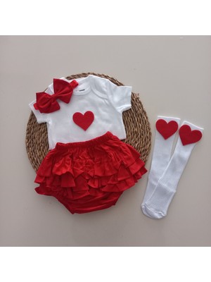 Balböceğikids Kız Bebek Kırmızı Kalp Fırfır Şort Etek Bodyli Çorap Takımı