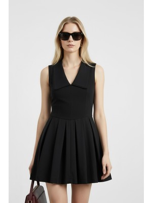 Vireo Club Kadın Yaka Detaylı Pliseli Mini Elbise