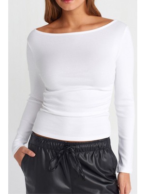 Tarz Cool Kadın Geniş Yaka Uzun Kollu Esnek Pamuk Dokulu Fit Basic Bluz