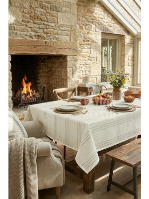 Çt Çeyizci Tekstil Colber Çizgili Masa Örtüsü 160*220 cm Krem | Leke Tutmaz Kumaş Çizgili Masa Örtüsü