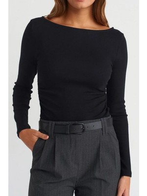 Tarz Cool Kadın Geniş Yaka Uzun Kollu Esnek Pamuk Dokulu Fit Basic Bluz