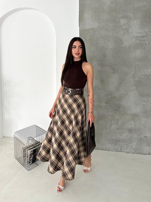 Elaxi Kadın Uzun Kloş Kemerli Ekose Etek – Zamansız Şıklığın Modern Yorumu