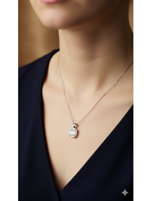 Kisa 925 Gümüş Kadın Kolyesi