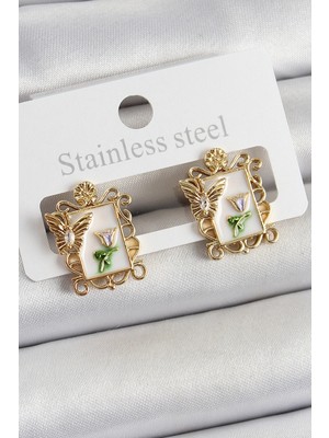 İsmiyle Al Pirinç Beyaz Mineli Sanatsal Portre Model Gold Renk Kadın Küpe