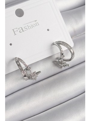 İsmiyle Al Pirinç Gümüş Renk Zirkon Taşlı Halka Model Sallantı Yıldız Detay Kadın Küpe