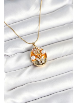 İsmiyle Al 316L Çelik Zincir Kelebek Model Sanatsal Portre Kadın Kolye