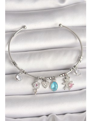 İsmiyle Al Pirinç Gümüş Renk Sallantı Zirkon Taşlı Ayıcık Figür Çiçek Detay Charm Kadın Bileklik