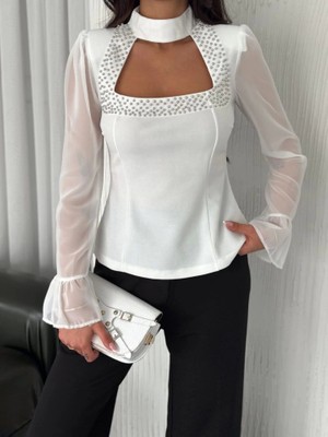 Indispensablely Kolları Şifon Göğüste Inci Boncuk Detaylı Bluz - Beyaz