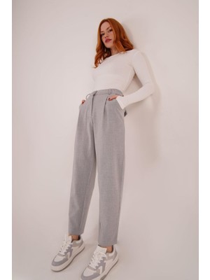 Indispensablely Kapama Cep Detaylı Gri Pantolon