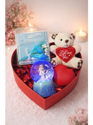 Kesene Sevgiliye Romantik Hediye Kutusu Işıklı Kalp Mavi Kar Küresi Peluş Ayıcık ve Gül Buketi Hediye SET03