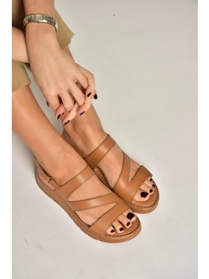 Fox Shoes Y555530403 Taba Hakiki Deri Kadın Sandalet