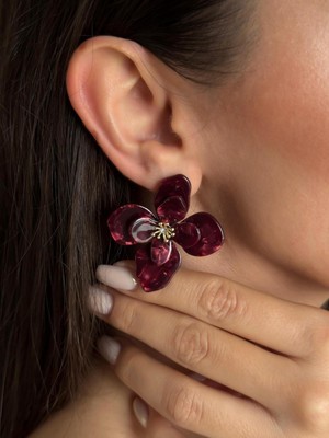 Luseda Bordo Renk Çiçek Detaylı Küpe