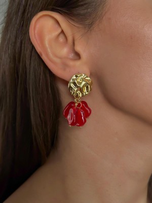 Luseda Vintage Gold Dokulu & Kırmızı Mine Boncuk Detaylı Küpe