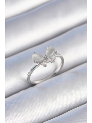 Lowell Home Ieg Pirinç Gümüş Renk Zirkon Taşlı Beyaz Mineli Kelebek Model Kadın Yüzük LWLBJ-RSIEG2346