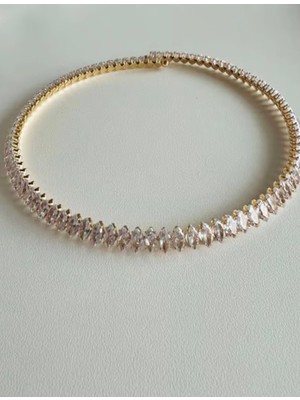 Zirkon Taşlı Su Yolu Gold Renk Boyun Kelepçe
