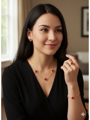 Yonca Motifli Takı Seti