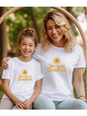 Aselinda Güneş Baskılı Anne-Kız Kombin Tişört (Kombin Yapmak Için 2 Ürün Ekleyiniz)
