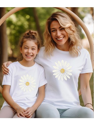 Aselinda Papatya Baskılı Anne-Kız Kombin Tişört (Kombin Yapmak Için 2 Ürün Ekleyiniz)