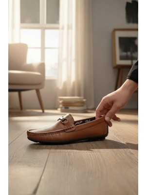 Enoch Hakiki Deri Taba Tokalı ve Mikro Delikli Erkek Comfort Loafer