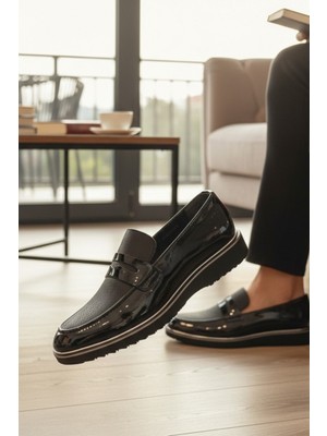 Enoch Hakiki Deri Siyah Rugan ve Mikro Dokulu Bağcıksız Erkek Comfort Ayakkabı