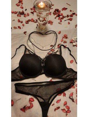 Tül Detaylı Sütyen Külot Takım - Push Up Dolgulu, Balenli, Taşlı