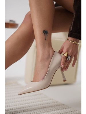 Alfaze Bej Mat Sivri Burun Stiletto