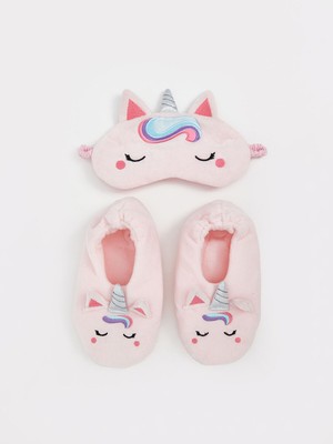 Lc Waikiki Yeni Sezon Kaydırmaz Tabanlı Kız Çocuk Ev Çorabı ve Uyku Bandı