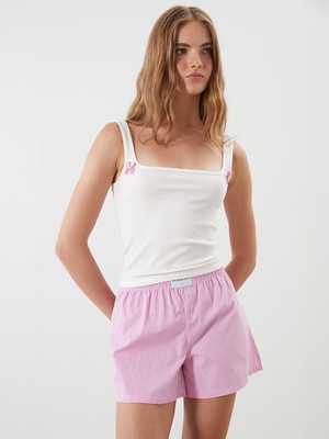 Lc Waikiki Yeni Sezon Kare Yaka Çizgili Kadın Şortlu Pijama Takımı