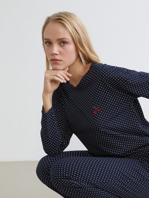 Lc Waikiki Yeni Sezon Bisiklet Yaka Puantiyeli Kadın Pijama Takımı