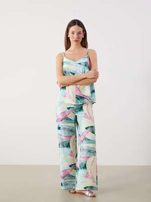 Lc Waikiki Yeni Sezon Beli Lastikli Desenli Geniş Paça Kadın Pantolon