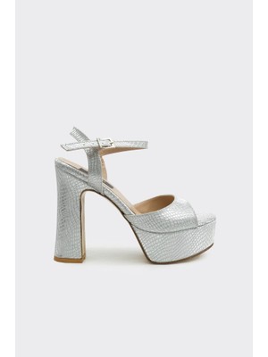 Derinet Bilekten Bantlı Platformlu Kadın Abiye Ayakkabı
