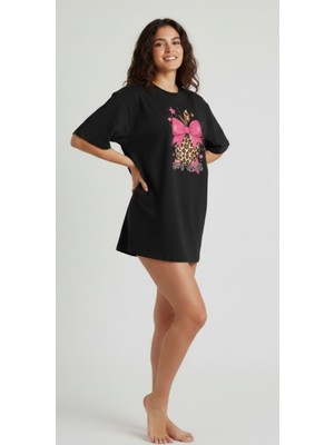 Texrium Leopar Elma Baskılı Kurdele Detaylı Oversize T-Shirt