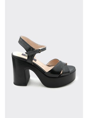 Derinet Bilekten Bantlı Platformlu Kadın Topuklu Ayakkabı