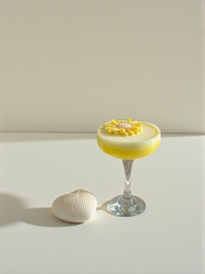 Medu Candles Papatya Desenli Kokulu Soya Wax Doğal Dekoratif Mum