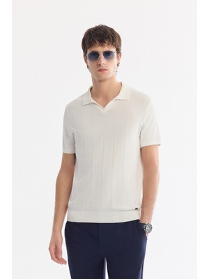 AVVA Erkek Ekru Polo Yaka Düğmesiz Dokulu Regular Fit Triko T-Shirt A61Y5044