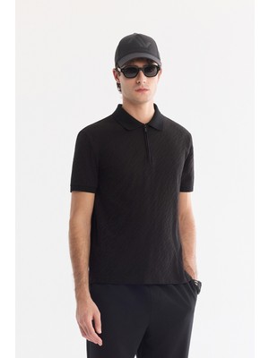 AVVA Erkek Siyah Kıvrılmaz Polo Yaka Fermuarlı Jakarlı Regular Fit T-Shirt A61Y1088