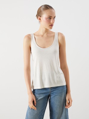 Lc Waikiki Yeni Sezon U Yaka Keten Karışımlı Kadın Atlet