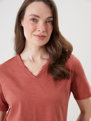 Lc Waikiki Yeni Sezon V Yaka Kadın Tişört