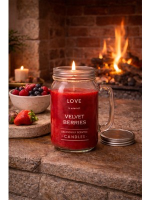 BRANDSMITHS Çilek Kokulu Kulplu Cam Kupa Mum