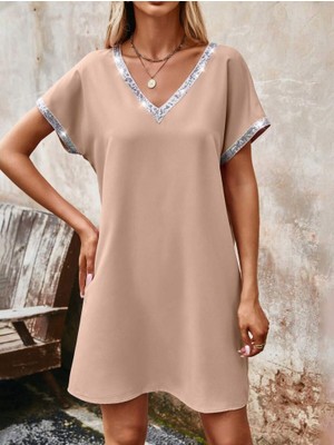 Adisia Kadın Yaka ve Kol Pul Payet Şeritli Ithal Krep Elbise